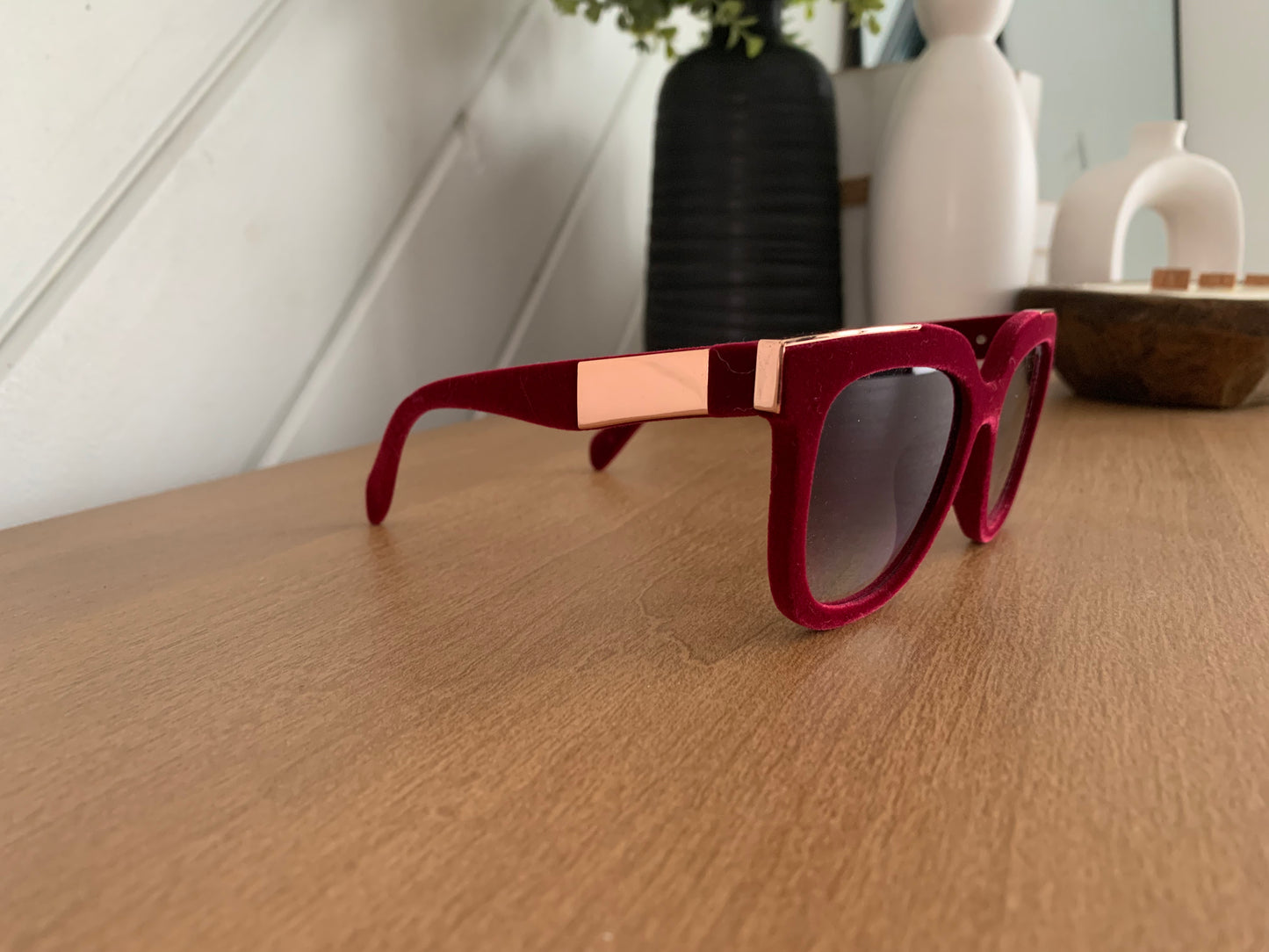 Red Velvet Square Sunglasses